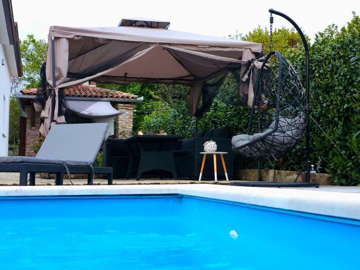 Vila Kristina Villa Nedeščina Екстериор снимка